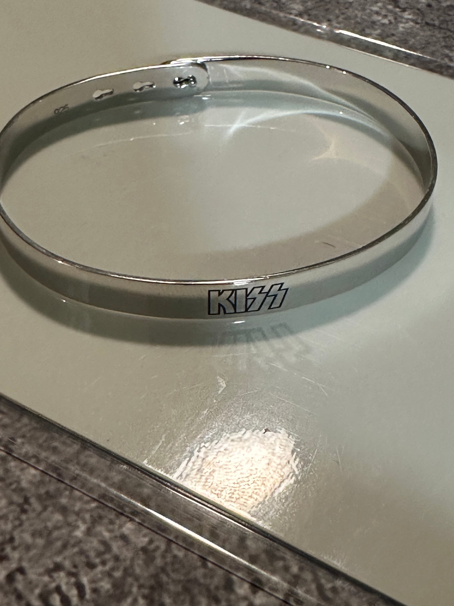 KISS 7mm Silver Bangle